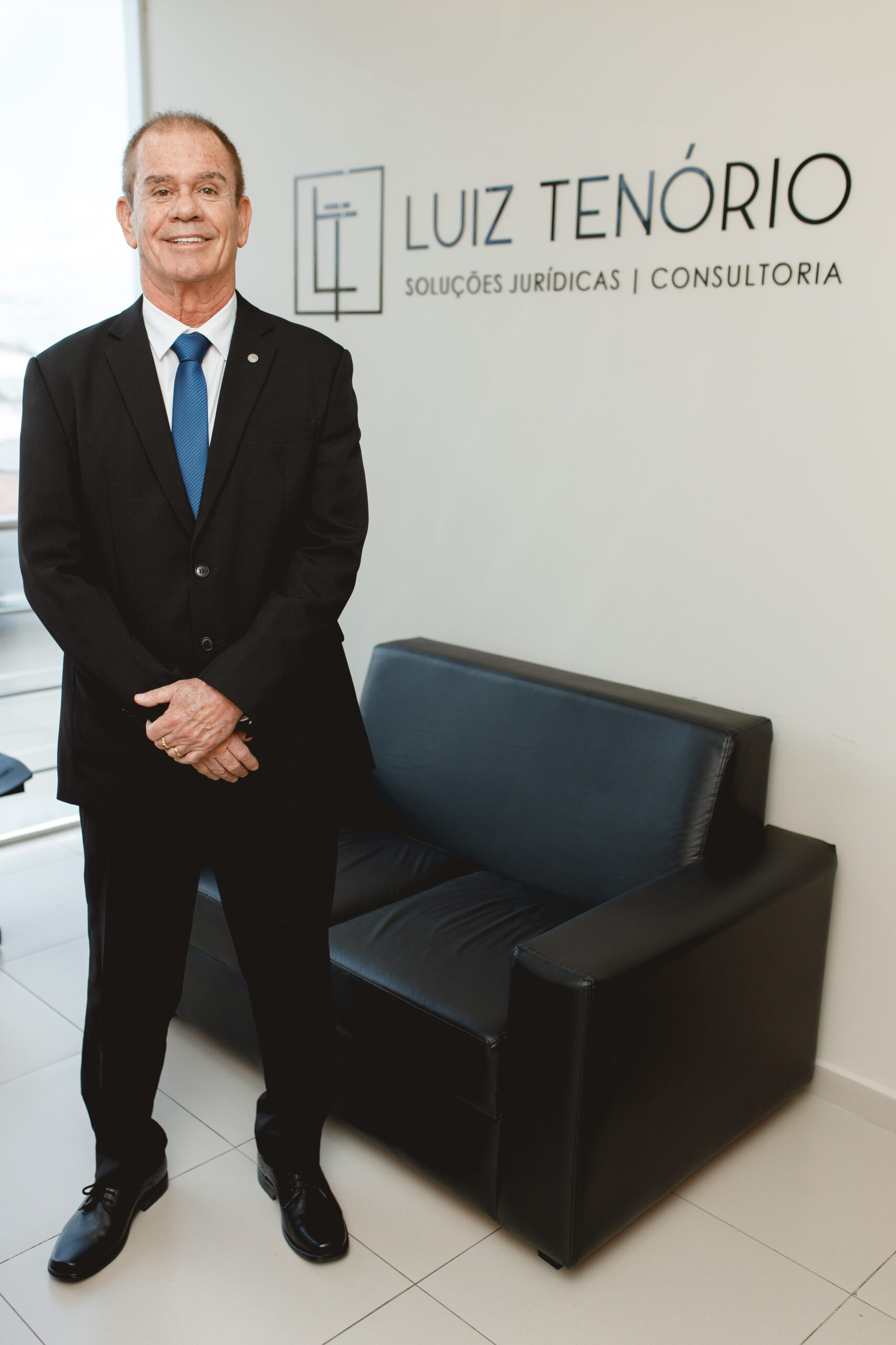 Reunião no escritório Luiz Tenório Soluções Jurídicas & Consultoria